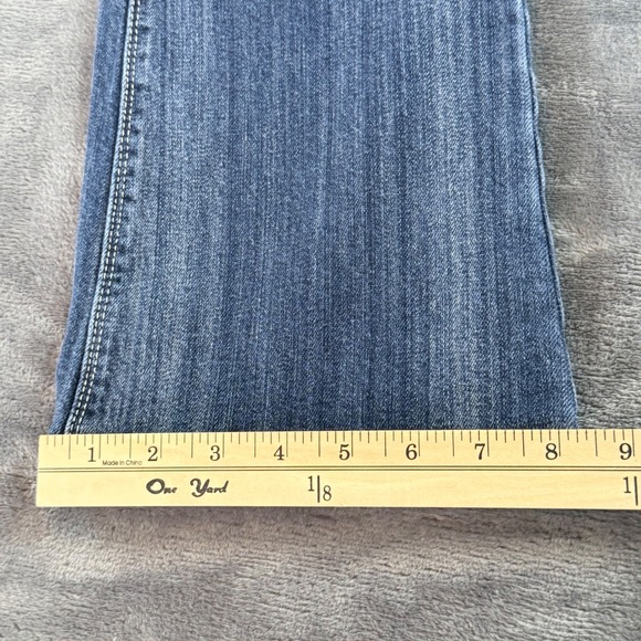 American Eagle Artist Jeans Womens 4 Regular Medium Wash Flare Stretch Low Rise - Picture 8 of 8